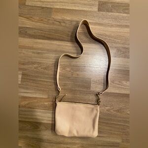 Cuyana — Elegant Tan Crossbody Leather Pouch Bag